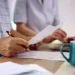 Как разделить долги между наследниками: кто и сколько платит?