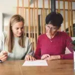 Мошенники и долги умерших: как не стать жертвой, вступив в наследство